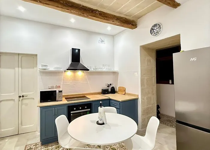Traditional House In Cospicua - Tal-Kajjik Guesthouse Near Valletta Ferry Service