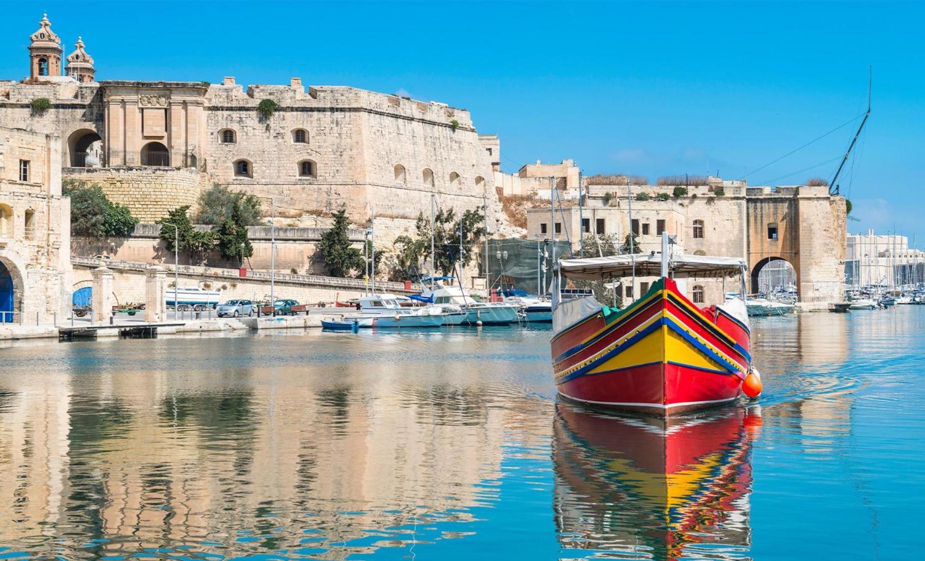 Traditional House In - Tal-kajjik Near Valletta Ferry Service بيت للعطل
